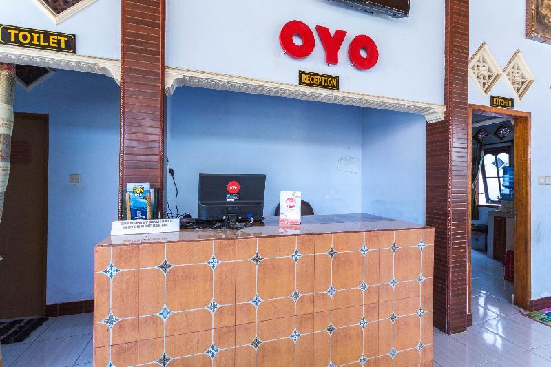 Oyo 1895 Lamancha Homestay Kuta  Esterno foto