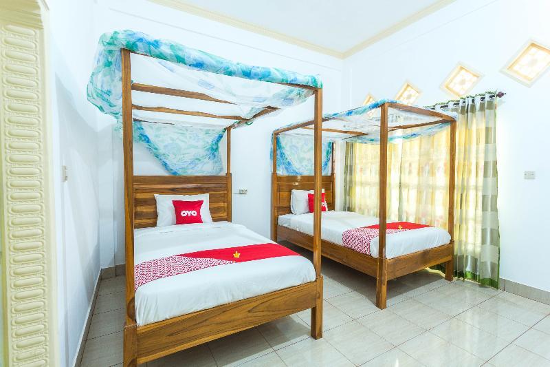 Oyo 1895 Lamancha Homestay Kuta  Esterno foto